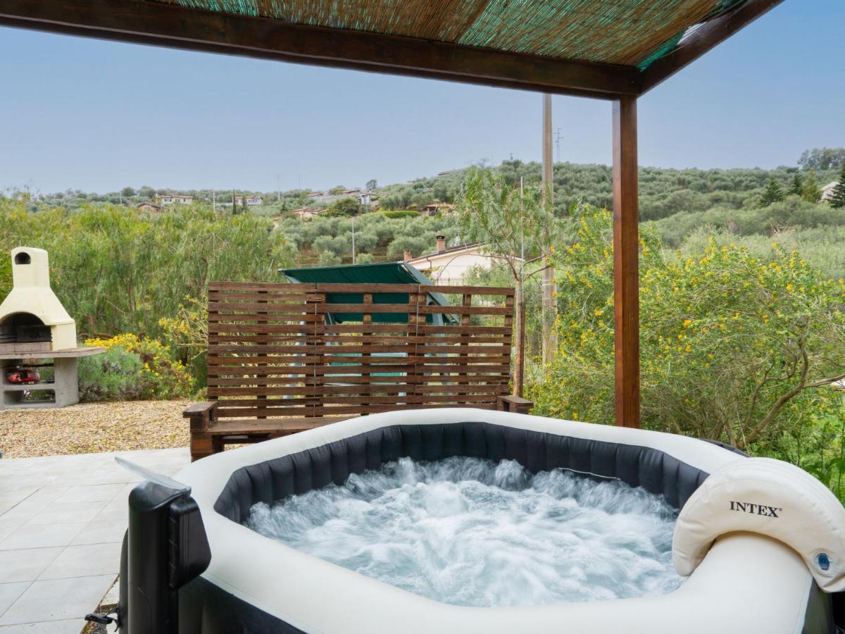 Holiday Home Rosa By Interhome Civezza エクステリア 写真